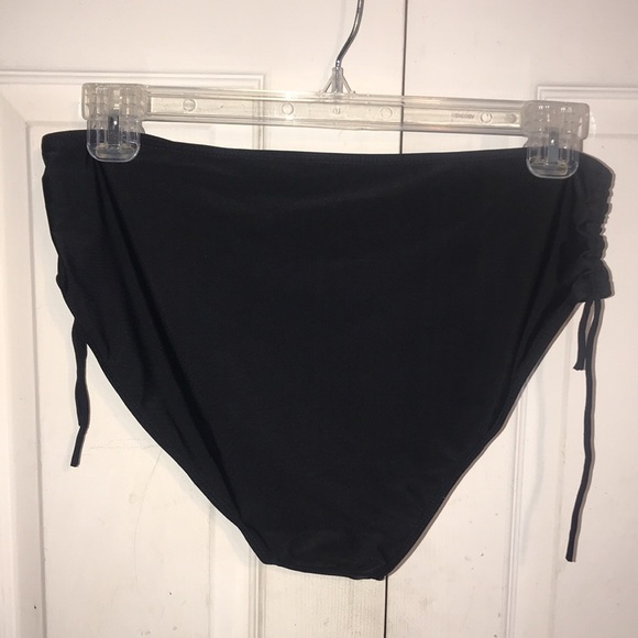 Women’s NWOT Bikini Bottoms - Picture 3 of 4